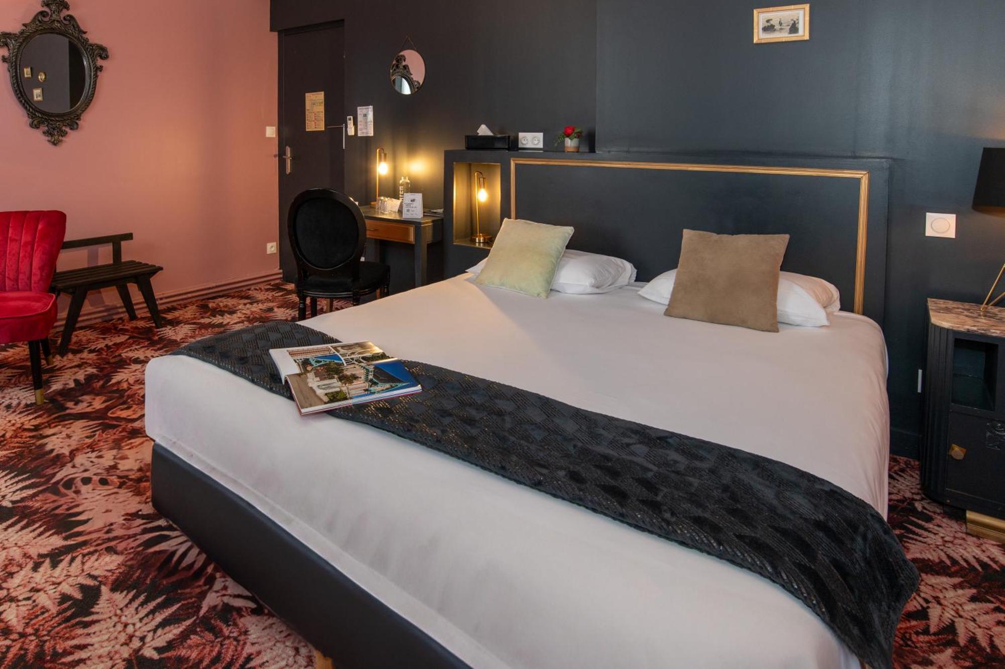 Hotel The Originals Boutique, Victoria,